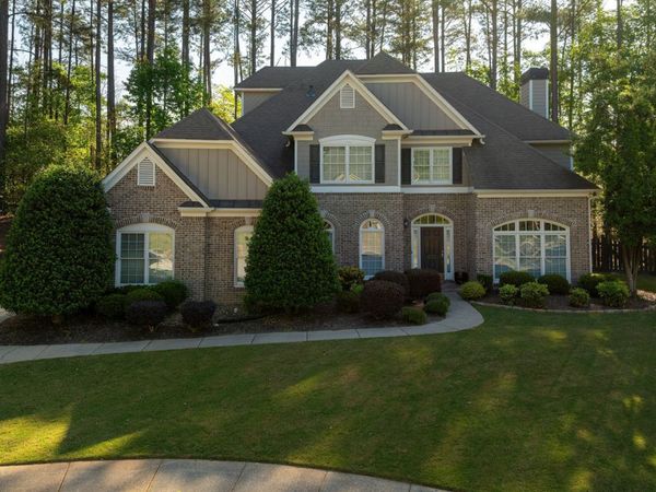 850 Highcrest Drive, Acworth, GA 30101