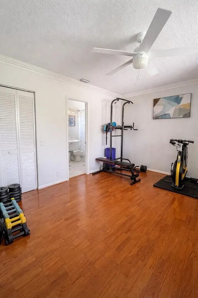 131 Cameron Court, Weston, FL 33326 Photo