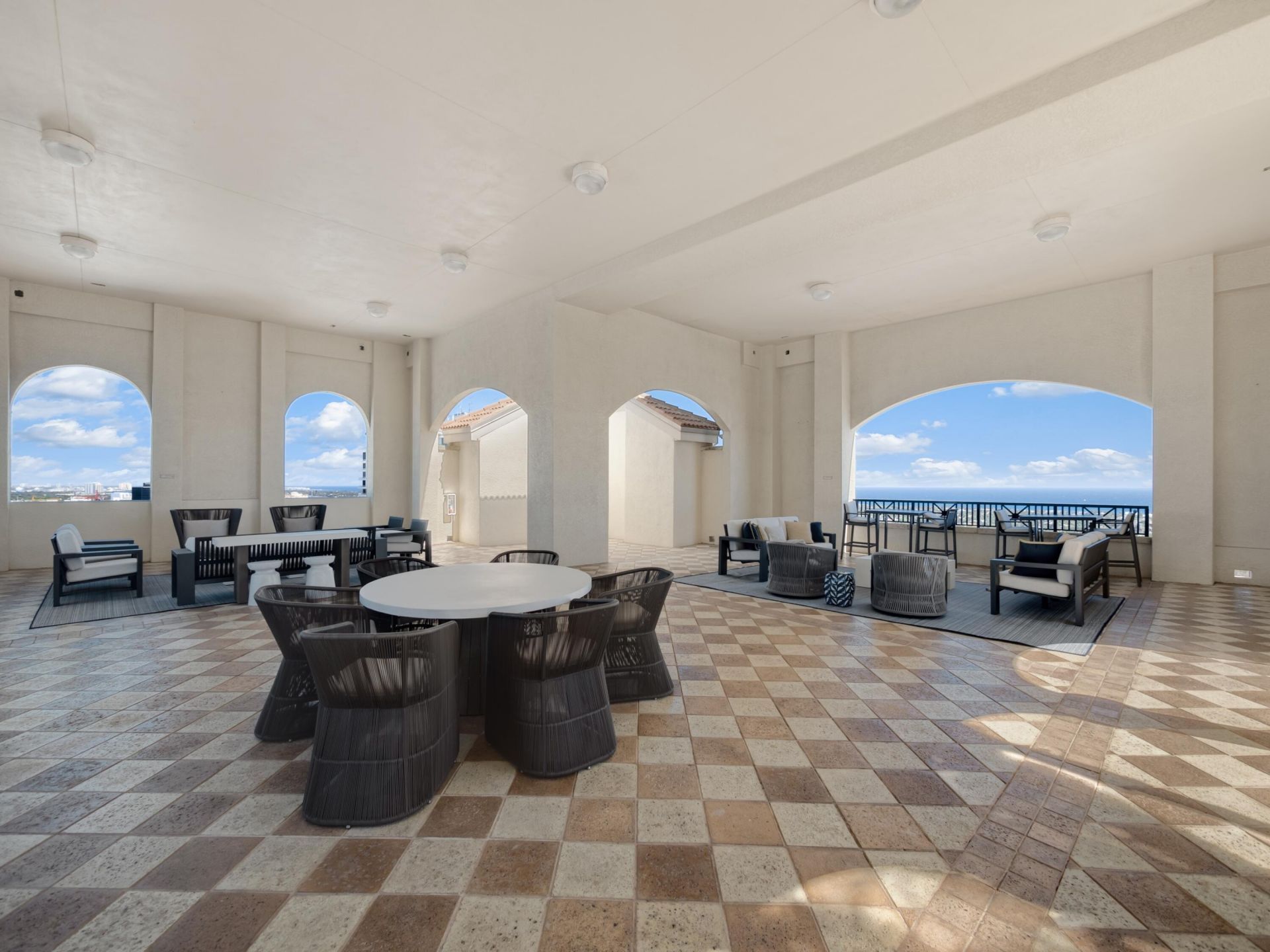 701 S Olive Avenue, Unit 2117, West Palm Beach, FL 33401 Photo