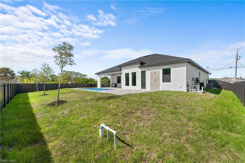 3414 W Gator Cir, Cape Coral, FL 33909 Photo