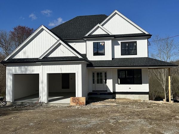 84 Pine Street, Seekonk, MA 02771