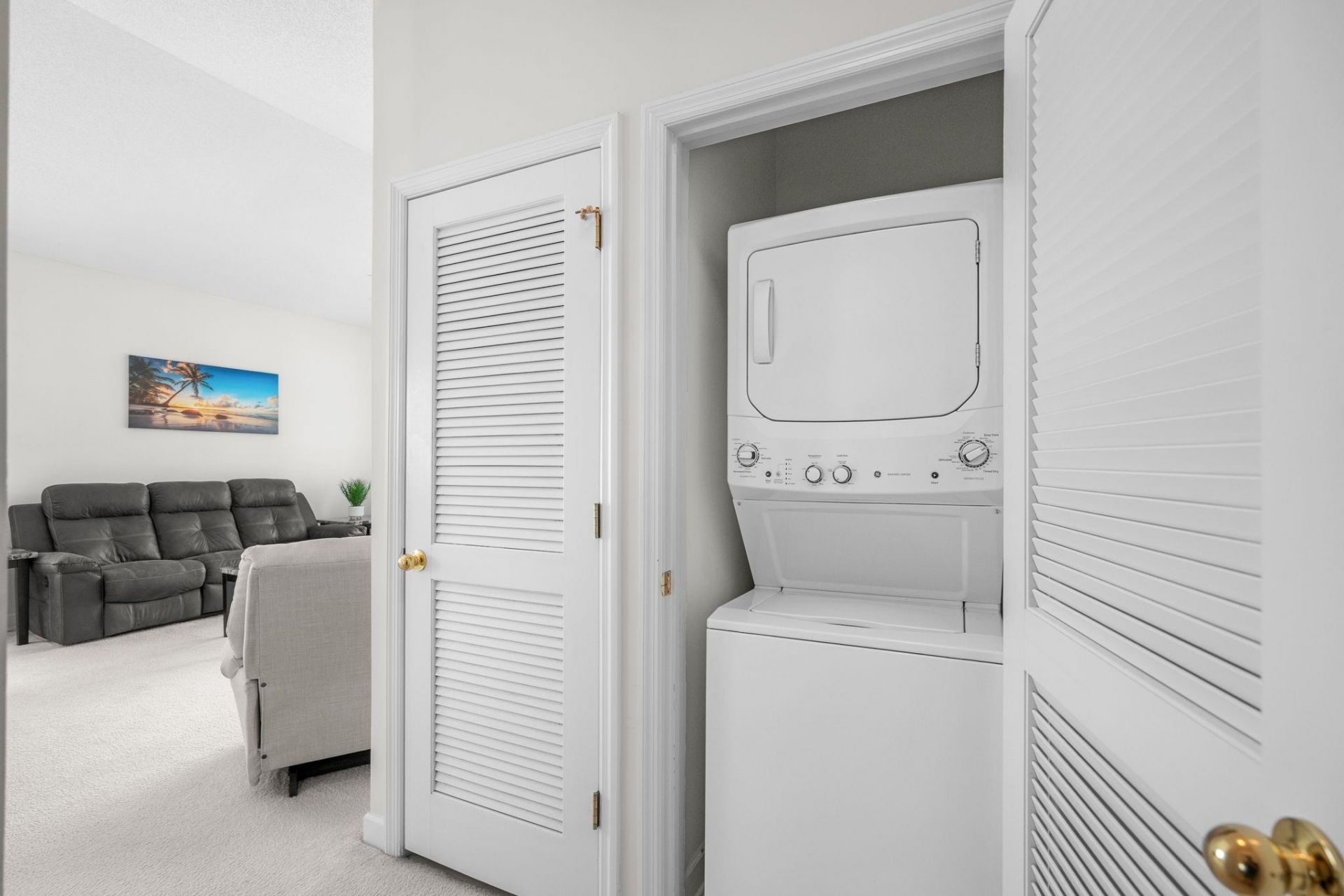 5801 Oyster Catcher Dr.  Photo 13