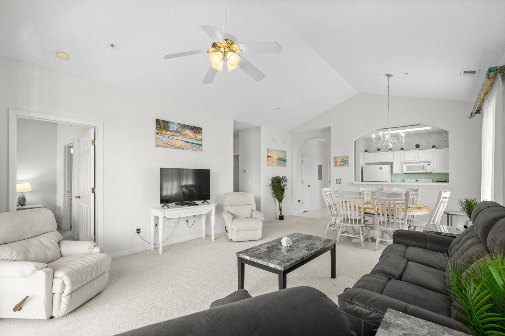 5801 Oyster Catcher Dr.  Photo 5