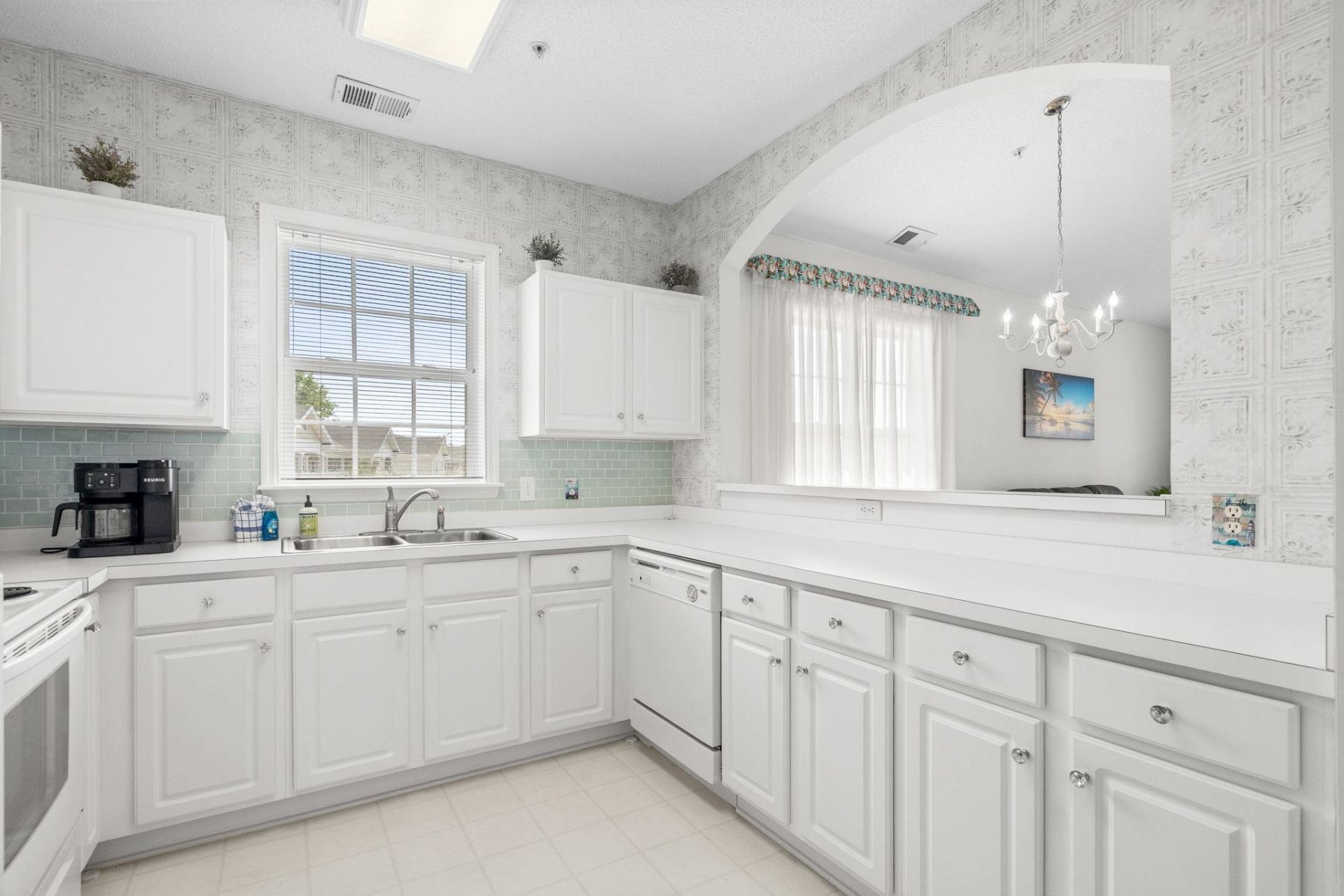 5801 Oyster Catcher Dr.  Photo 6