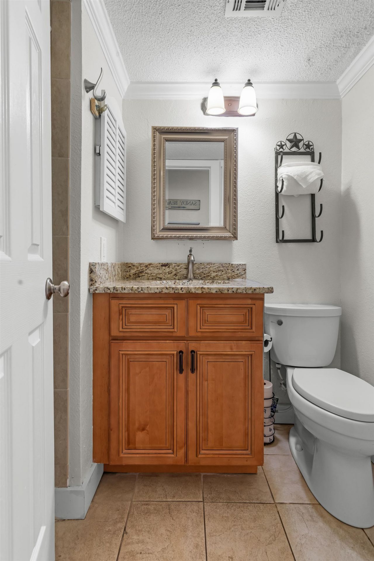 9400 Shore Dr.  Photo 11