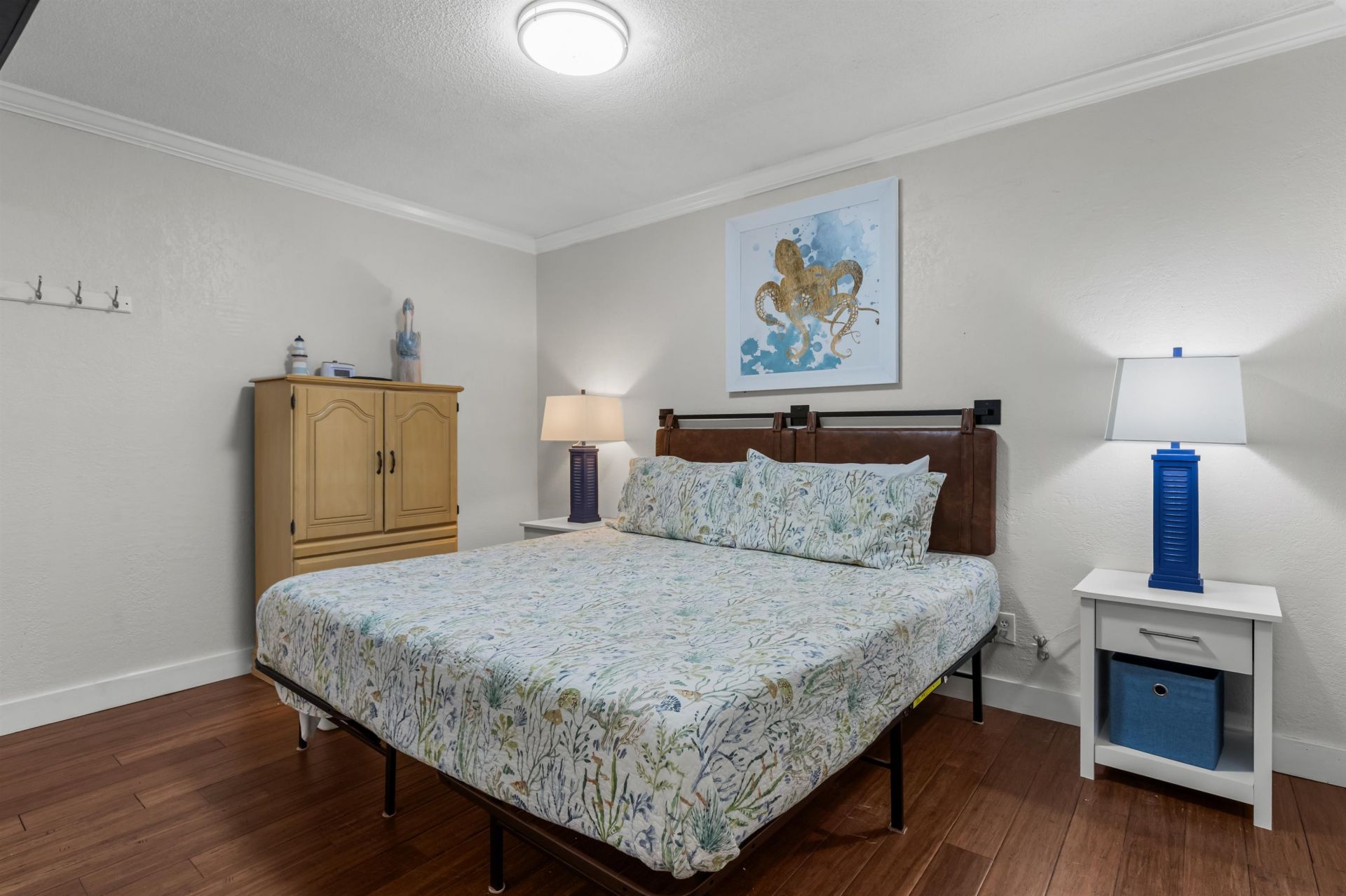 9400 Shore Dr.  Photo 13