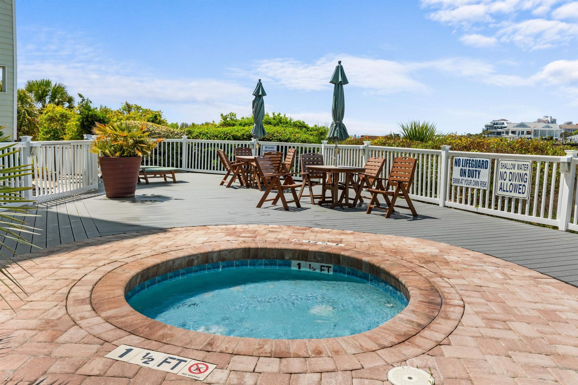 9400 Shore Dr.  Photo 22