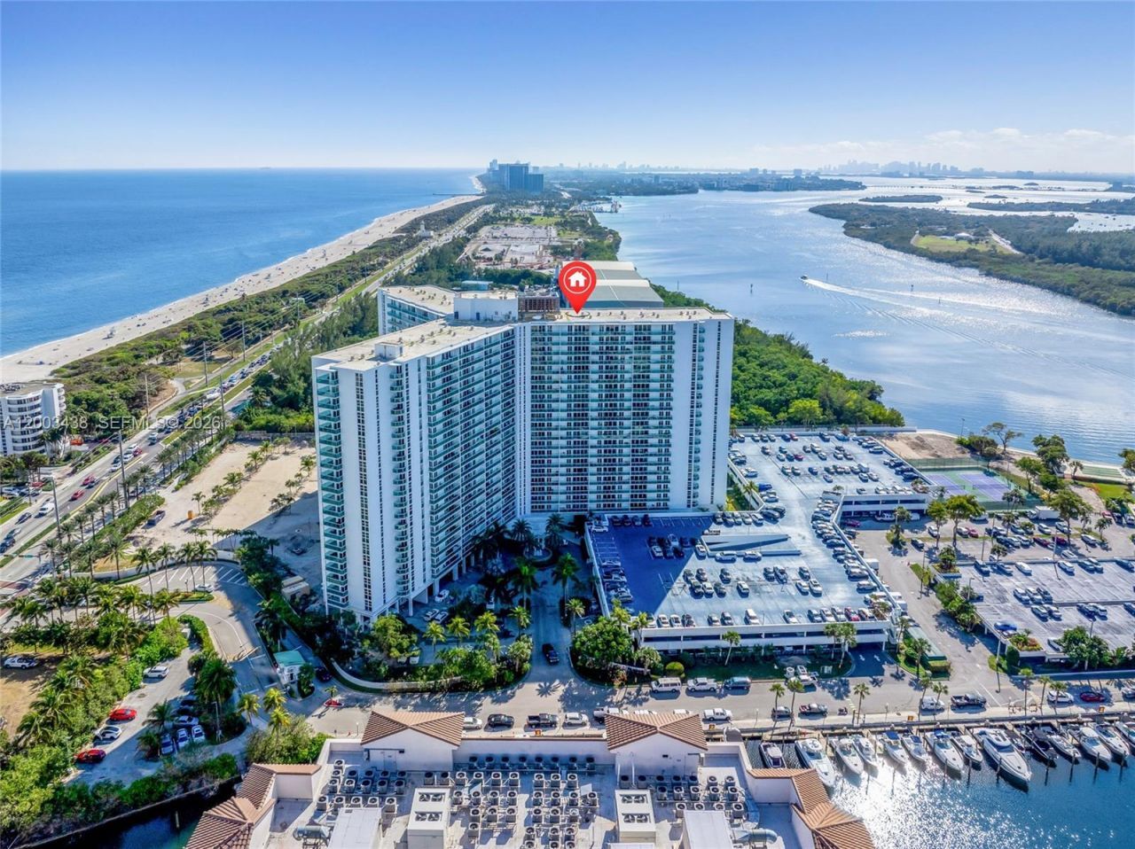 100 Bayview Dr , Unit 606, Sunny Isles Beach, FL 33160 Photo