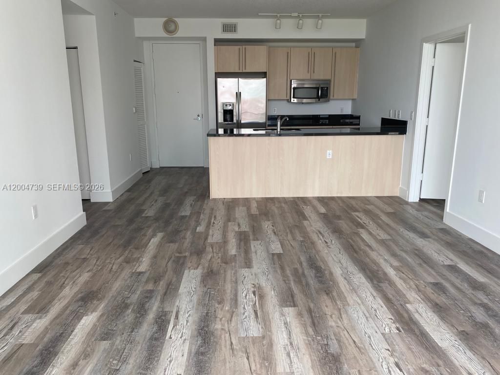 79 SW 12th St , Unit 2403-S, Miami, FL 33130 Photo