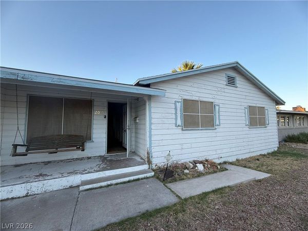 2015 Peyton Drive , Las Vegas, NV 89104