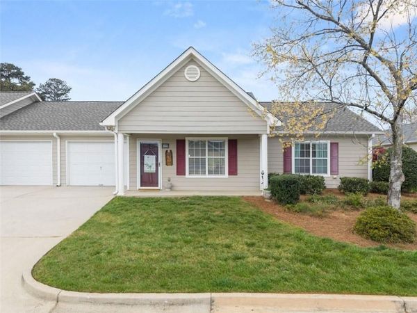 3033 Bentley Park Circle, Gainesville, GA 30504