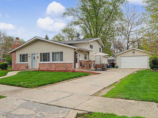 103 Willow Street , Park Forest, IL 60466