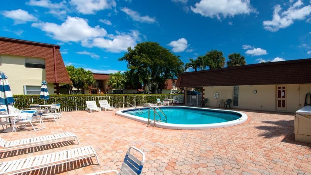 1991 NE 32nd Street, Unit 18, Lighthouse Point, FL 33064 Photo