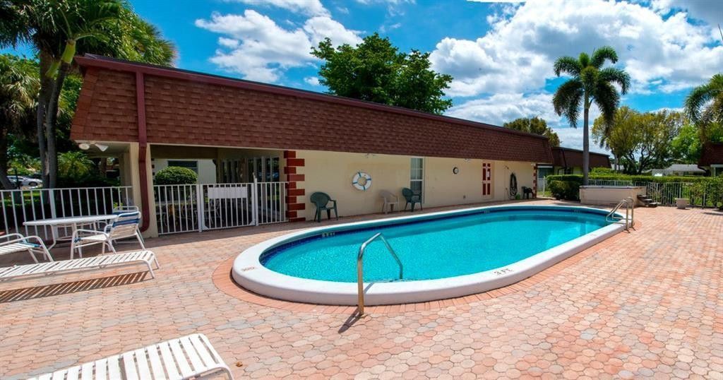 1991 NE 32nd Street, Unit 18, Lighthouse Point, FL 33064 Photo