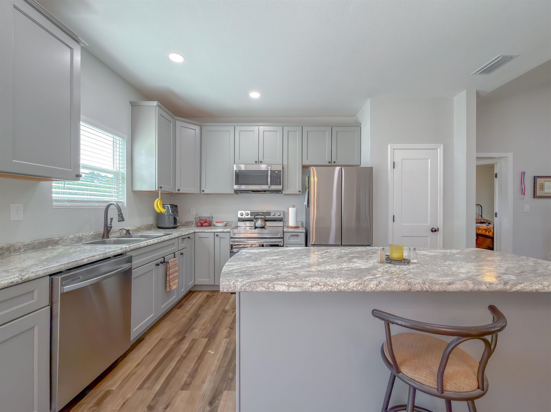 12634 NW Twin Oaks Drive, Bristol, FL 32321 Photo