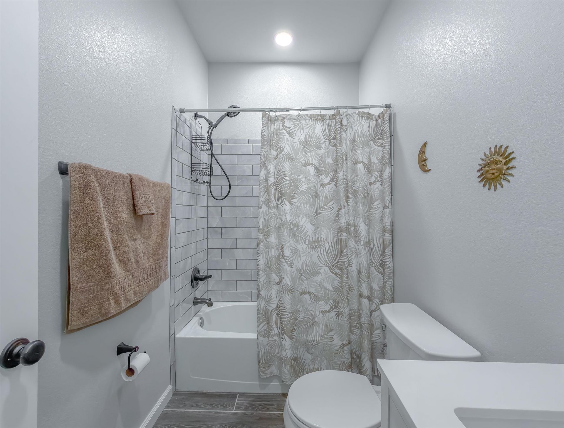 12634 NW Twin Oaks Drive, Bristol, FL 32321 Photo