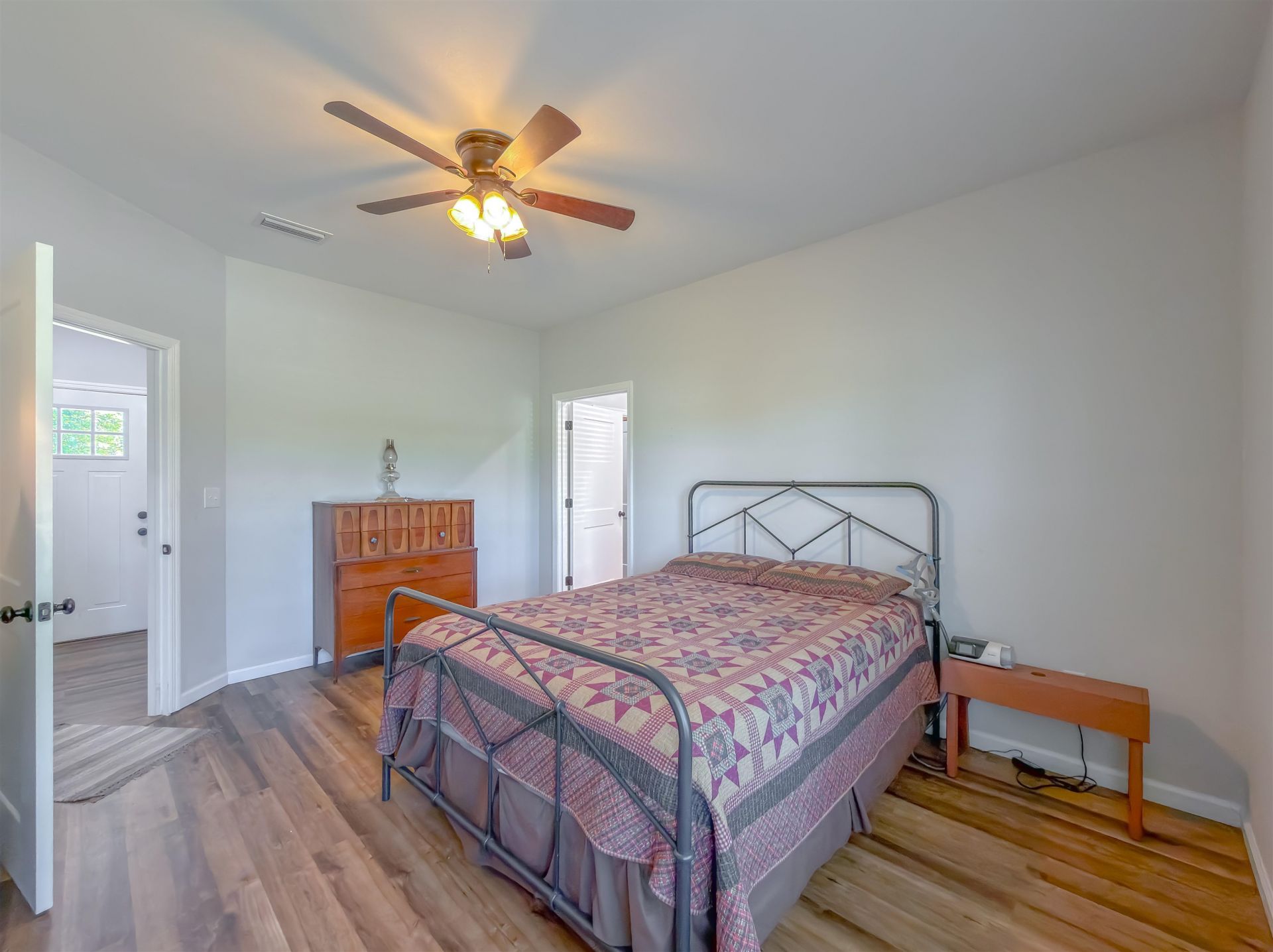 12634 NW Twin Oaks Drive, Bristol, FL 32321 Photo