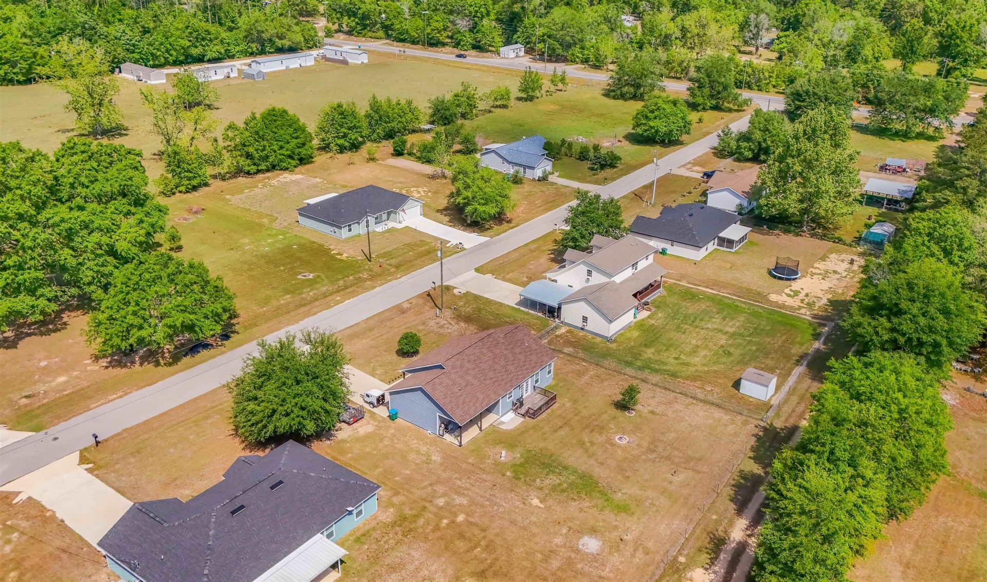 12634 NW Twin Oaks Drive, Bristol, FL 32321 Photo