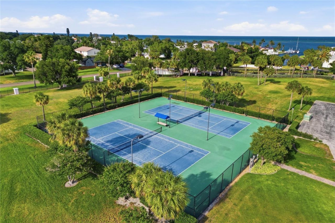 4754 Cobia Drive Se, Unit D, Saint Petersburg, FL 33705 Photo