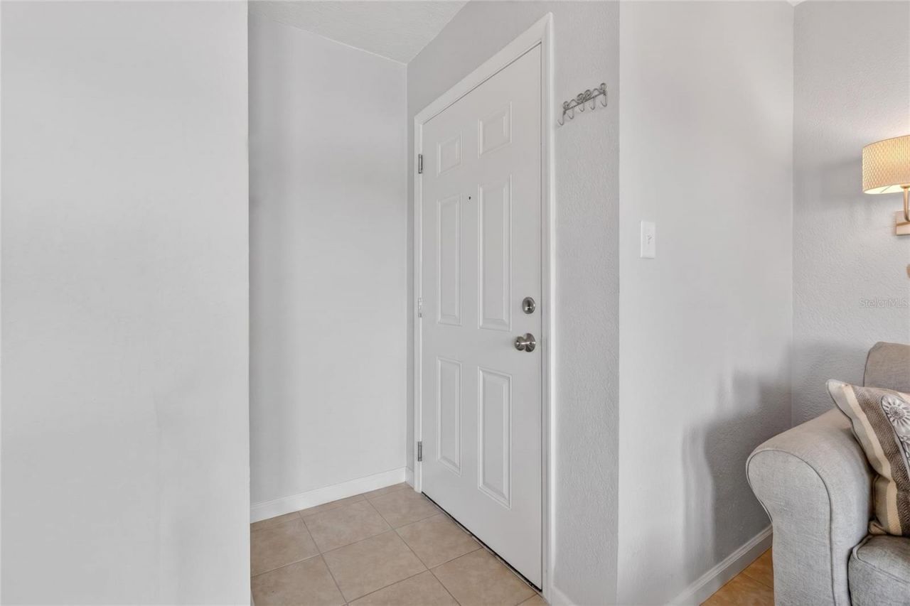 4754 Cobia Drive Se, Unit D, Saint Petersburg, FL 33705 Photo