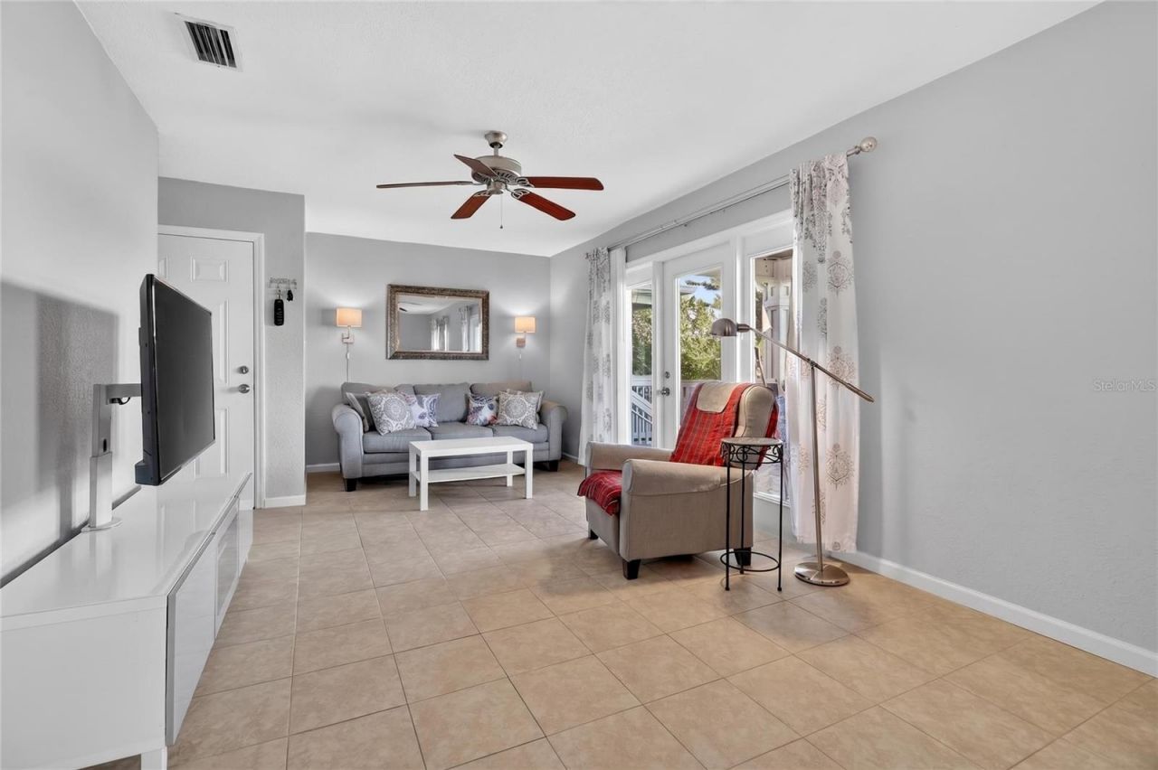 4754 Cobia Drive Se, Unit D, Saint Petersburg, FL 33705 Photo