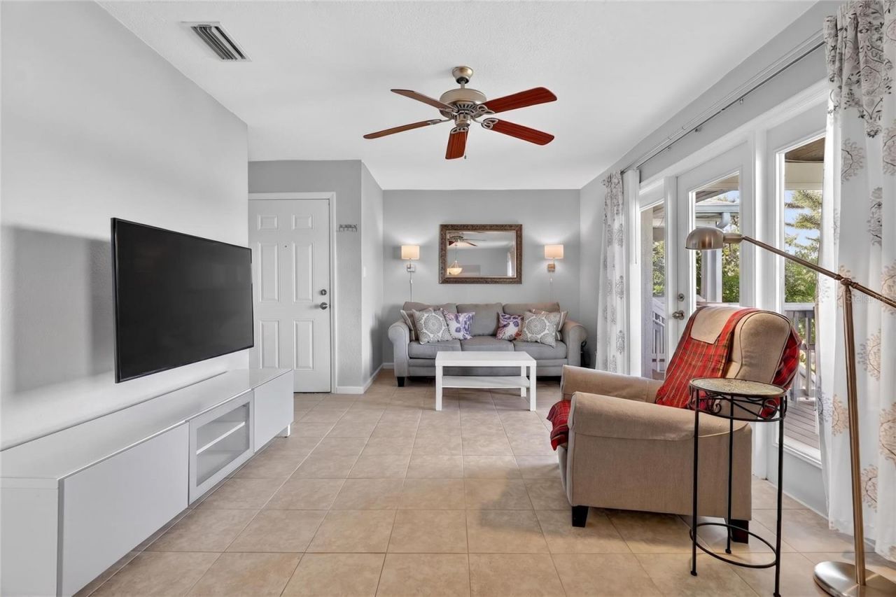 4754 Cobia Drive Se, Unit D, Saint Petersburg, FL 33705 Photo