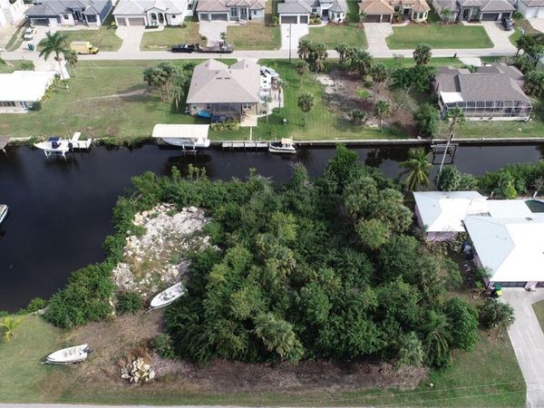 4114 PALM DRIVE , PUNTA GORDA, FL 33950