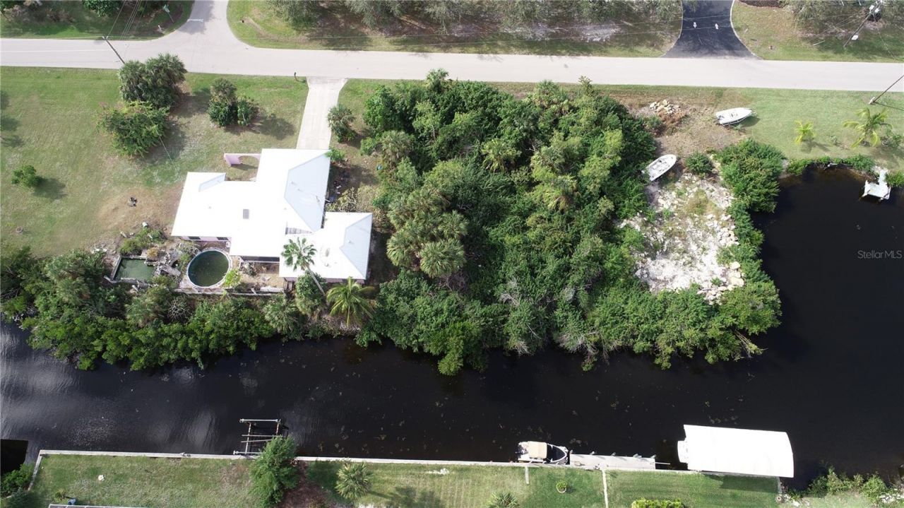 4114 Palm Drive, Punta Gorda, FL 33950 Photo