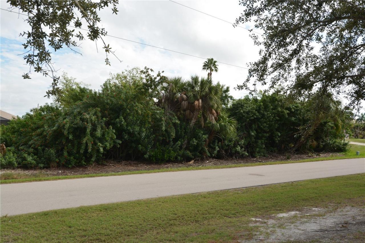 4114 Palm Drive, Punta Gorda, FL 33950 Photo