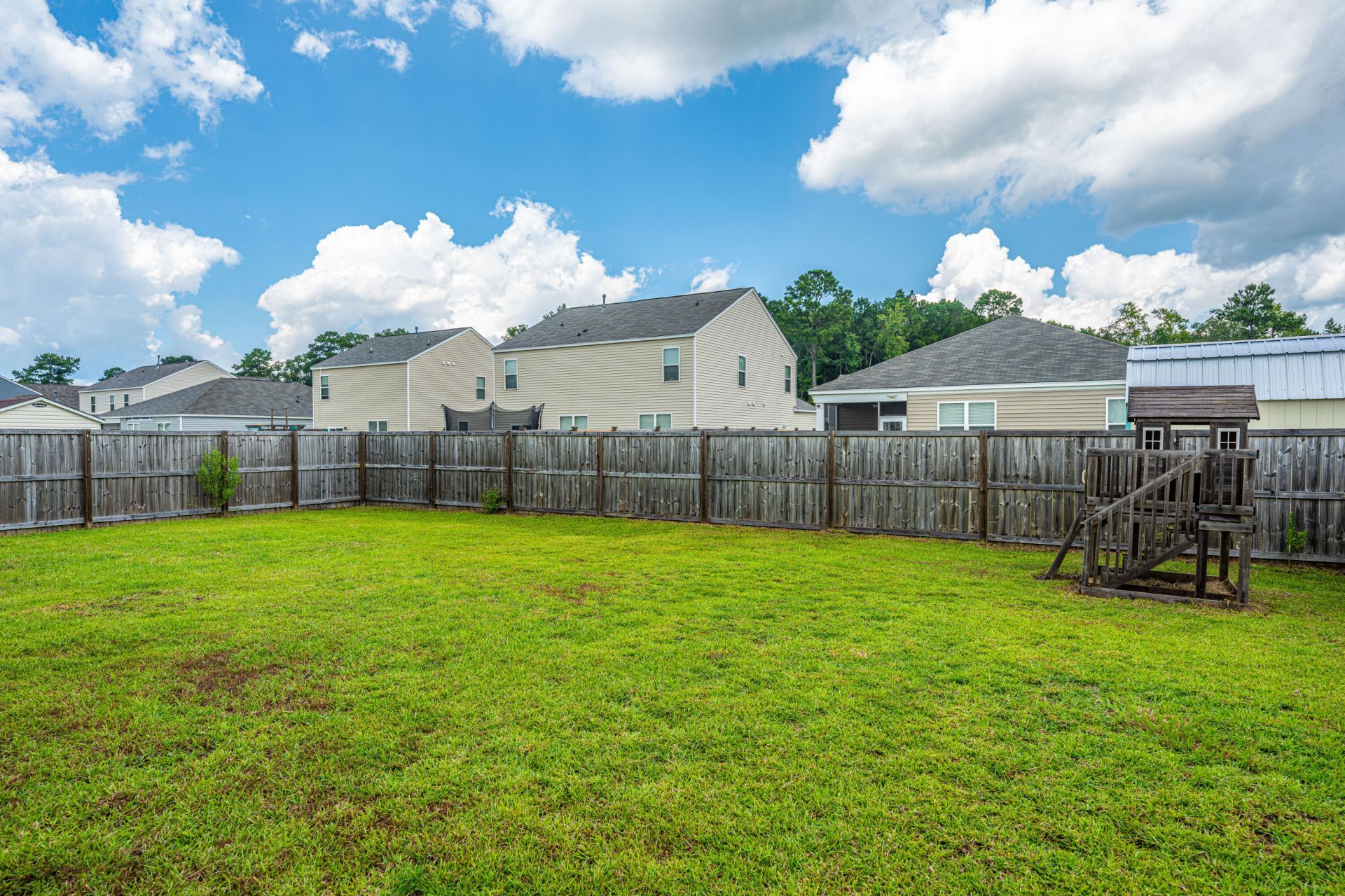 111 Akeley Lane Photo 32