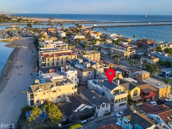 58 66th Place, Long Beach, CA 90803