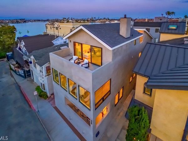 58 66th Place, Long Beach, CA 90803