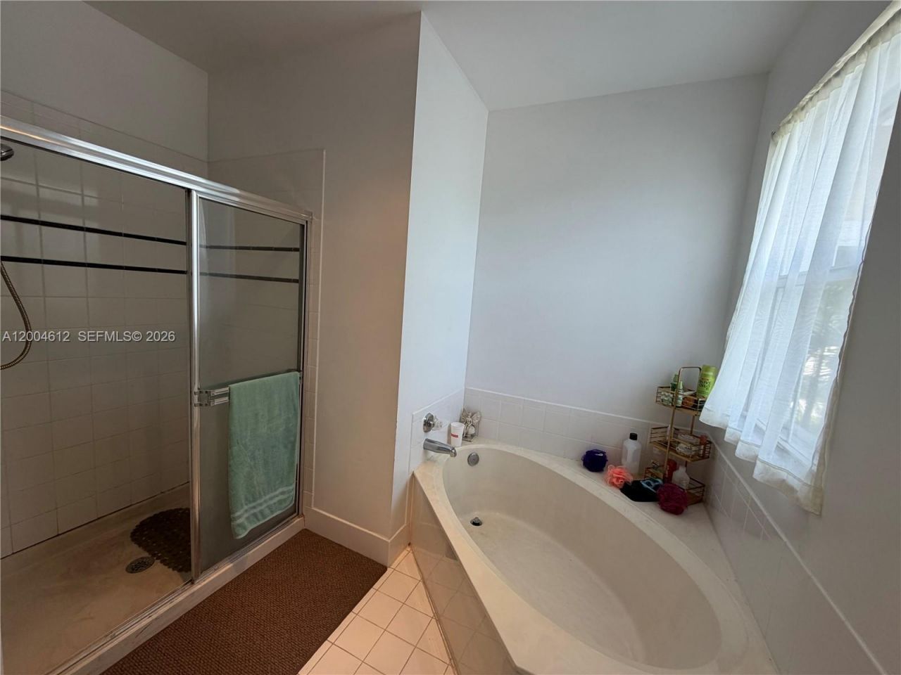 2329 NW 184th Ter, Pembroke Pines, FL 33029 Photo