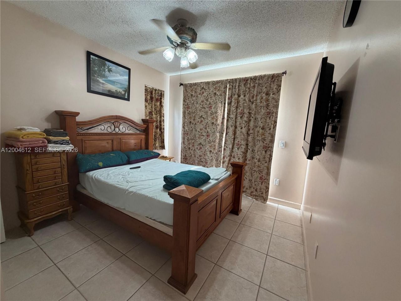 2329 NW 184th Ter, Pembroke Pines, FL 33029 Photo