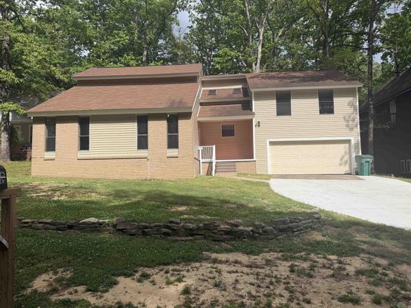 14 Concord Drive , White Hall, AR 71602