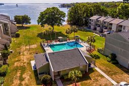 314 Dryden Lane photo 4