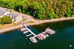 314 Dryden Lane photo 4