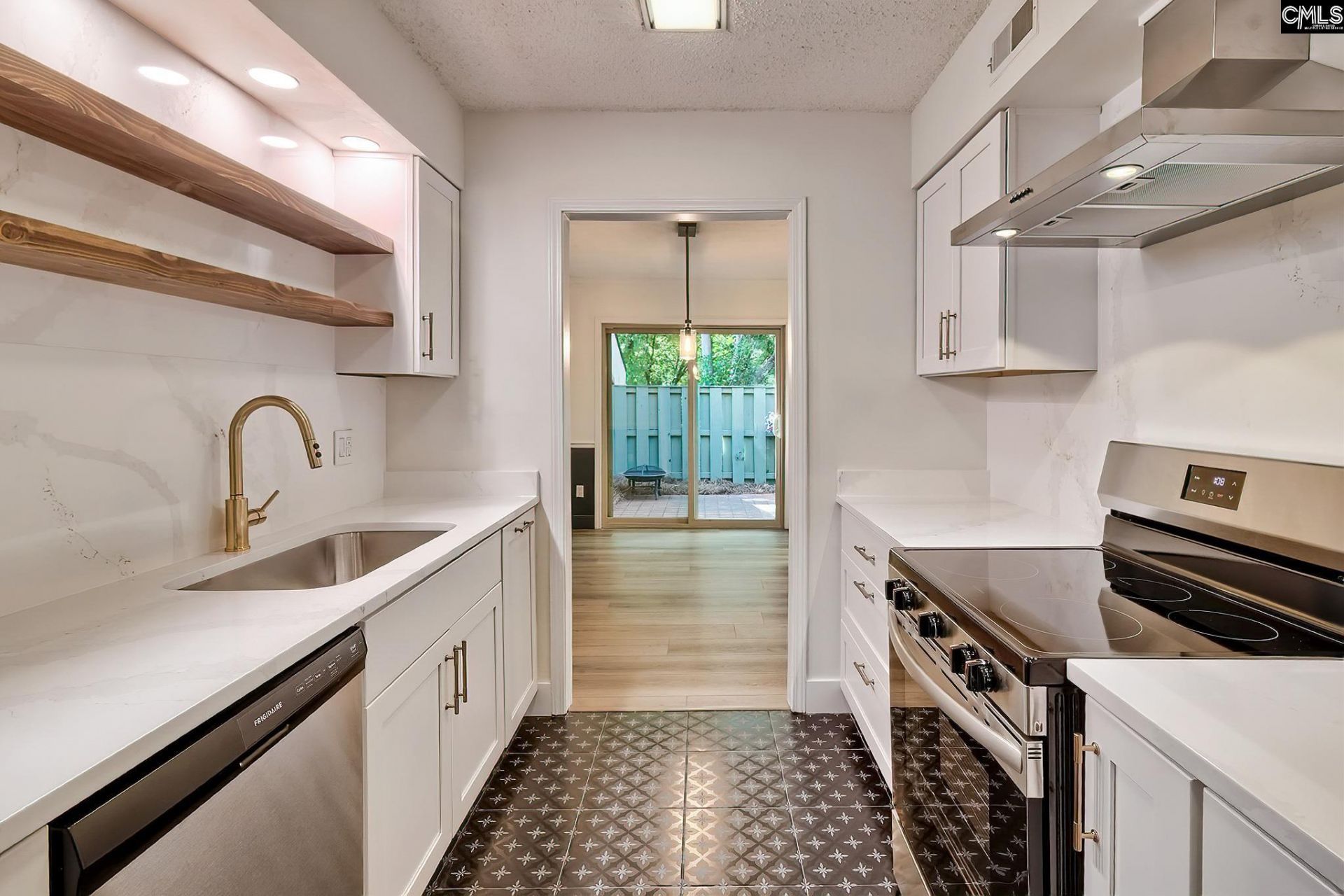 314 Dryden Lane Photo 4