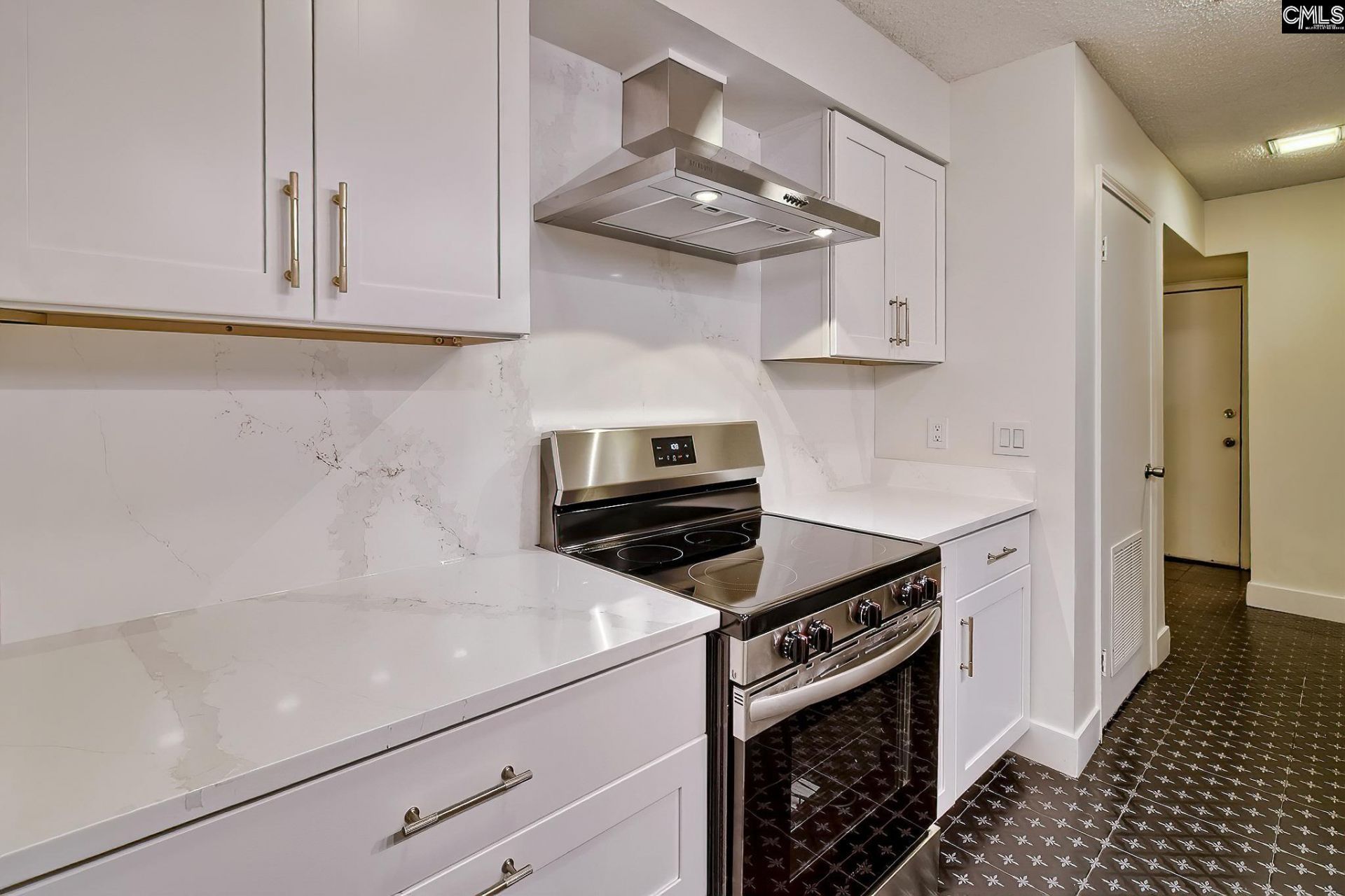 314 Dryden Lane Photo 6