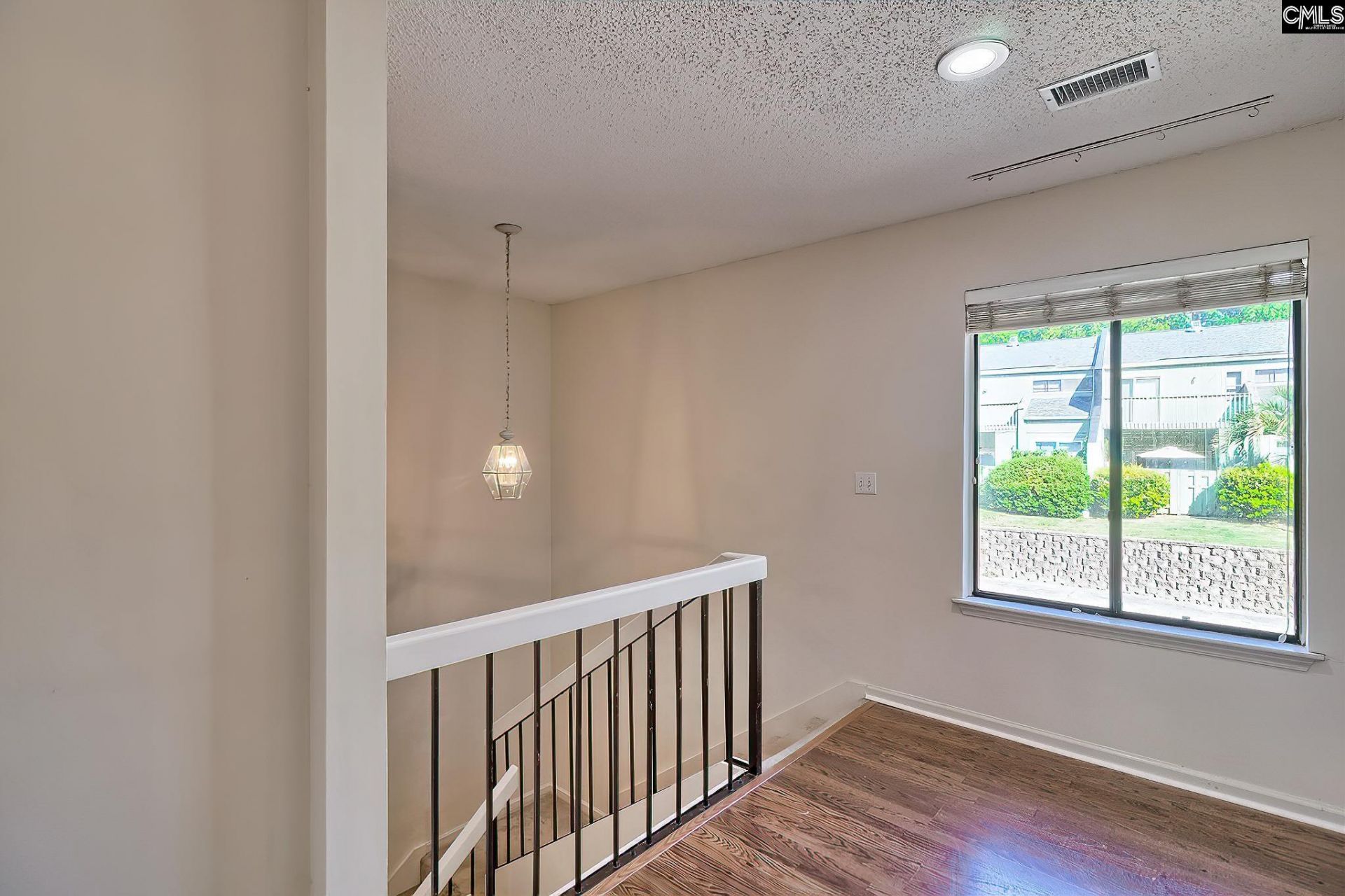 314 Dryden Lane Photo 9