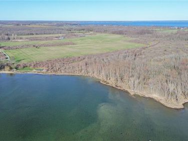 Fire Rd 22 , Three Mile Bay, NY 13693