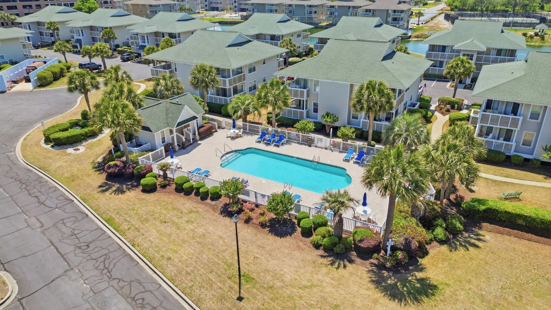 301 Shorehaven Dr.  Photo 32