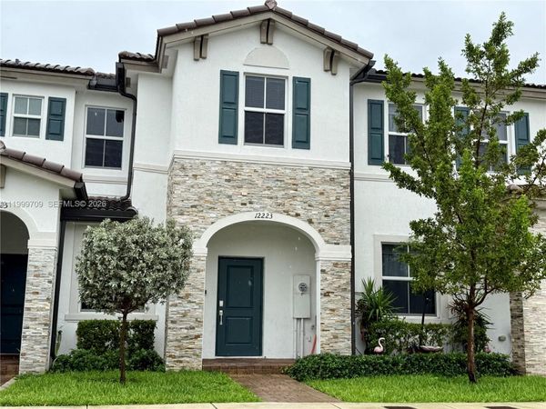 12223 NW 23rd Pl, Miami, FL 33167