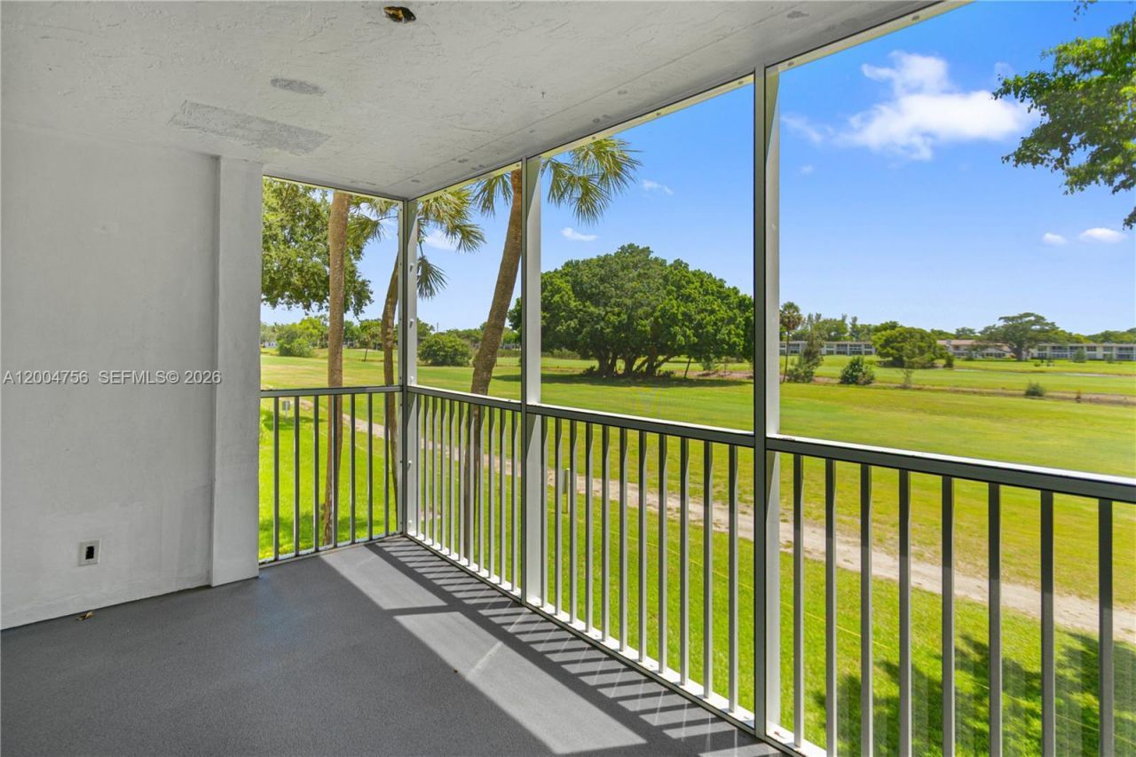 2691 S Course Dr, Unit 202, Pompano Beach, FL 33069 Photo