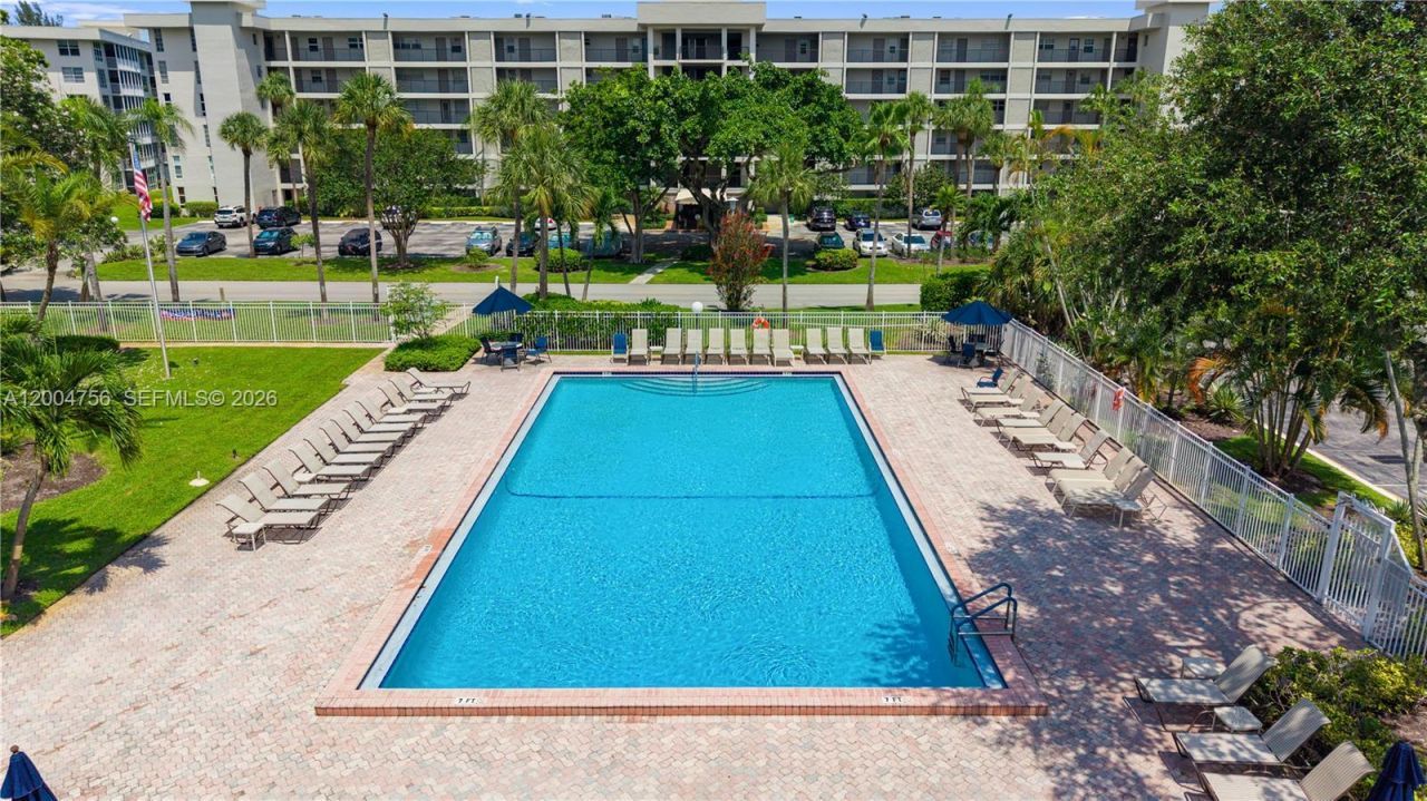 2691 S Course Dr, Unit 202, Pompano Beach, FL 33069 Photo