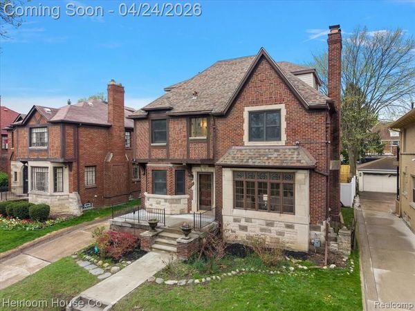 17205 Muirland Street, Detroit, MI 48221