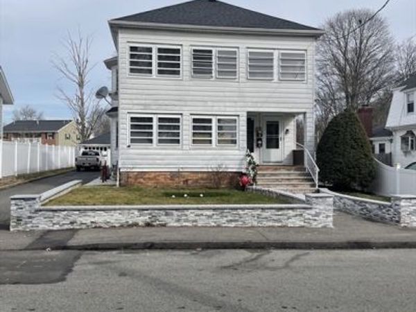 106 Washburn St, Unit 1, Taunton, MA 02780