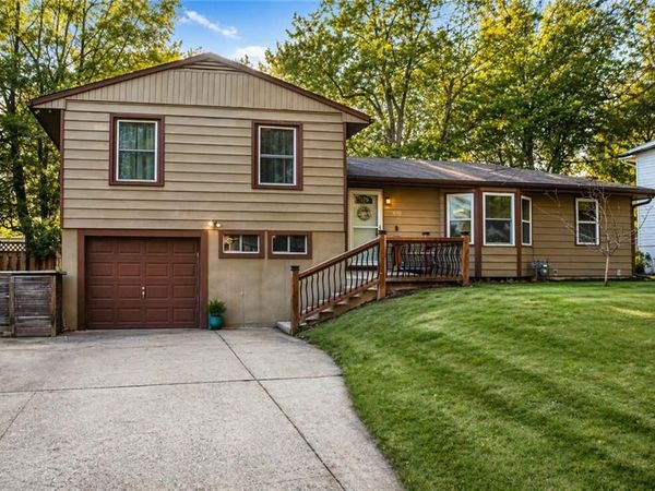 610 Lacy Lane, Belton, MO 64012