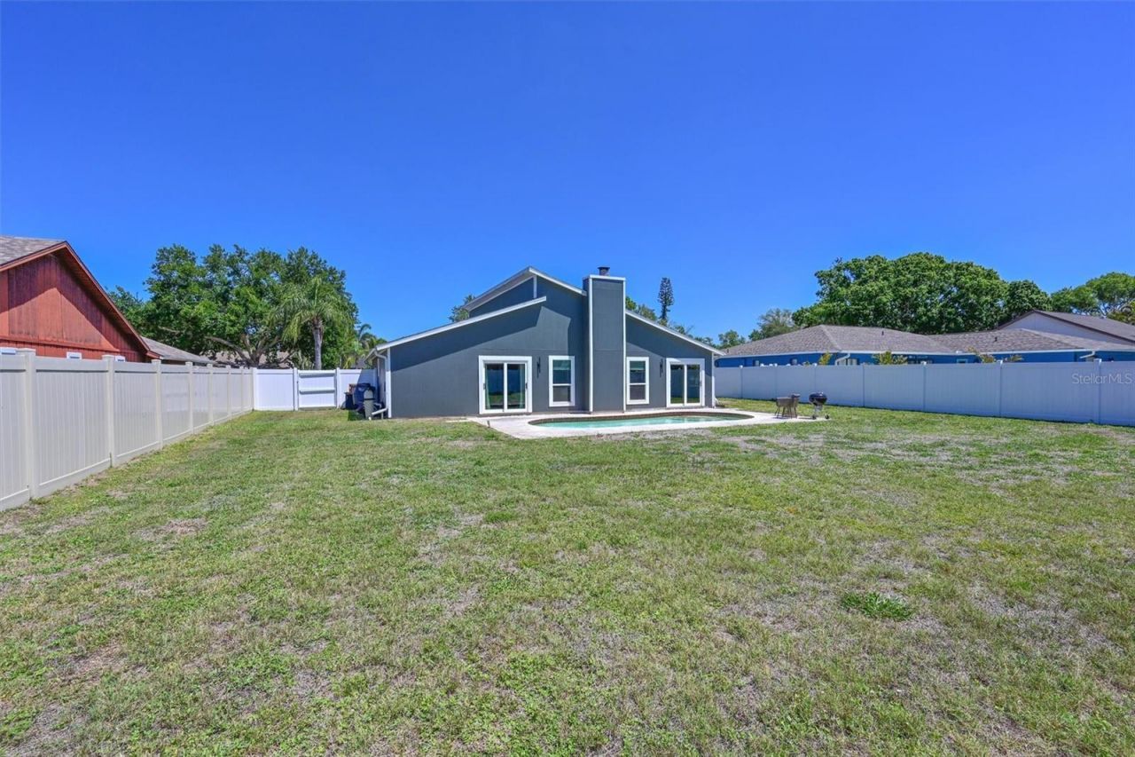 910 Plum Tree Lane , Sarasota, FL 34243 Photo