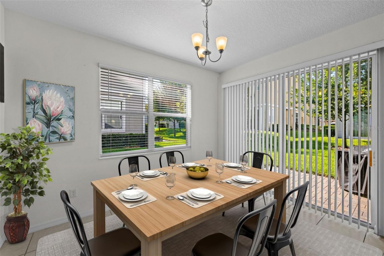 978 E 10th Street, Apopka, FL 32703 Photo